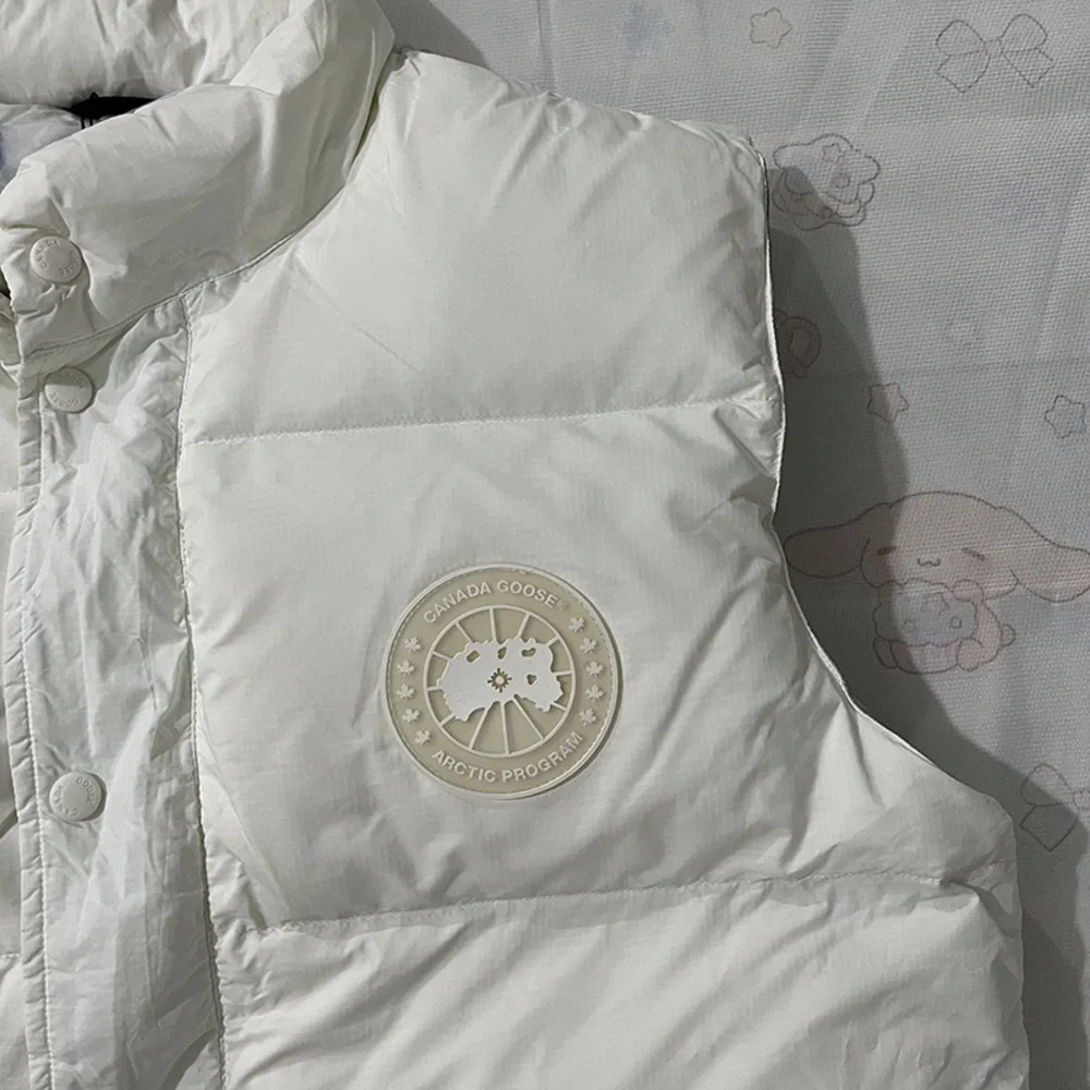 Moncler White Vest Down Jacket - Picture 2 of 6